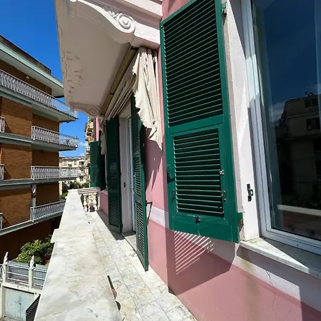 A Un Soffio Dal Mare By Portofinovacanze *